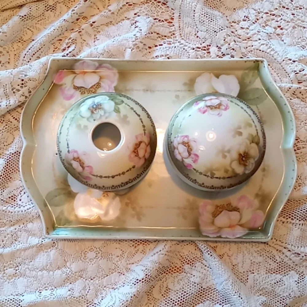 Antique Prov Saxe Porcelain 5 Piece Floral Hand-painted Vanity Set